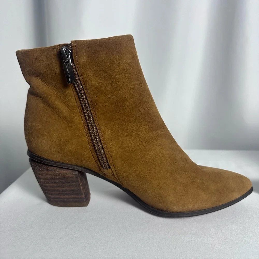 Vince Camuto Grasem Vintage Brown Pointed Toe Western Ankle Boots Women’s US 6.5